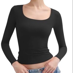 PUMIEY Black Long Sleeve Top